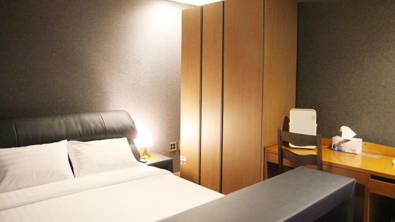Mohenic Hotel Seoul Myeongdong Ngoại thất bức ảnh