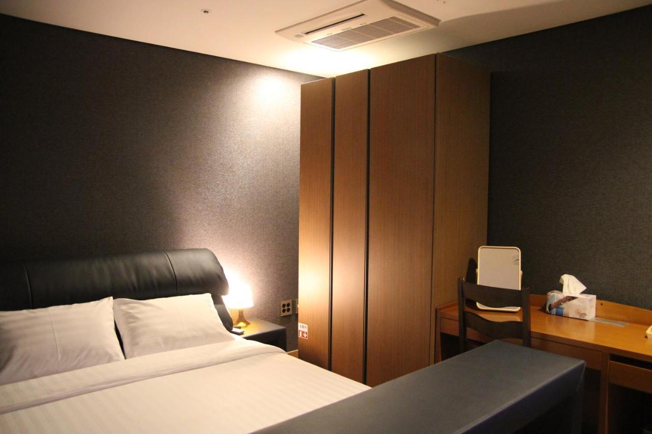 Mohenic Hotel Seoul Myeongdong Ngoại thất bức ảnh